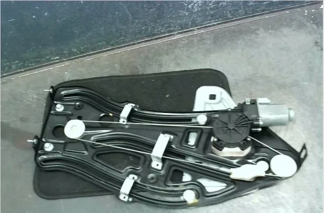 Mecanisme+moteur leve-glace arg PEUGEOT 207 CC 2007 occasion
