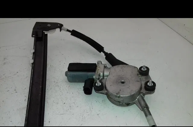 Mecanisme  moteur lève-glace avant droit Alfa romeo 147 (937_) 1.6 16v t.spark eco (937.axa1a, 937.bxa1a) (2001-2010) oc