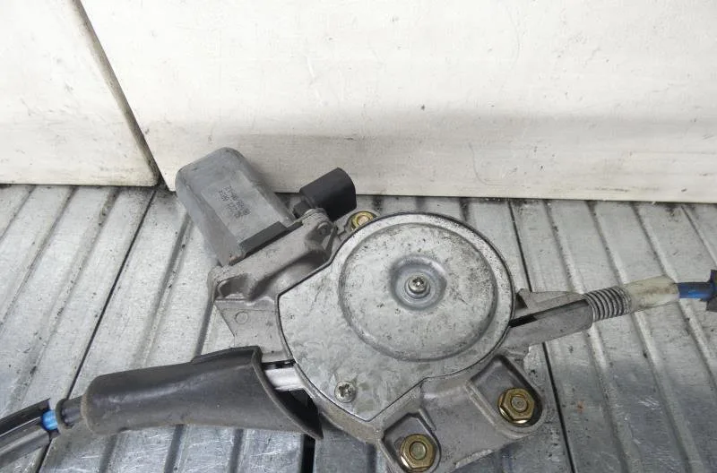 Mecanisme  moteur lève-glace avant droit ALFA ROMEO 147 PHASE 1 occasion