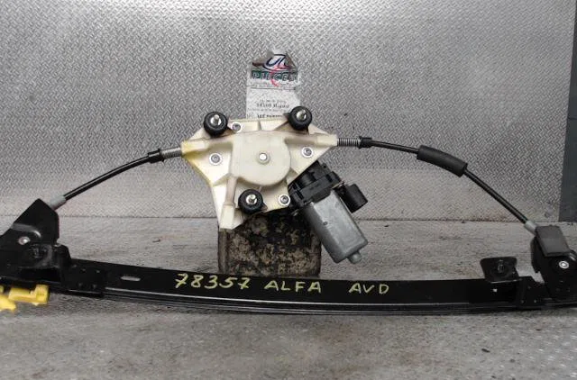 Mecanisme  moteur lève-glace avant droit Alfa romeo 156 Sportwagon (932_) 1.9 jtd (932bxe00) (2003-2006) occasion