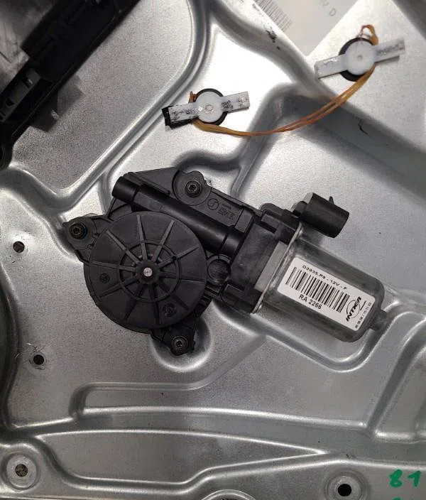 Mecanisme  moteur lève-glace avant droit ALFA ROMEO 159  159 occasion
