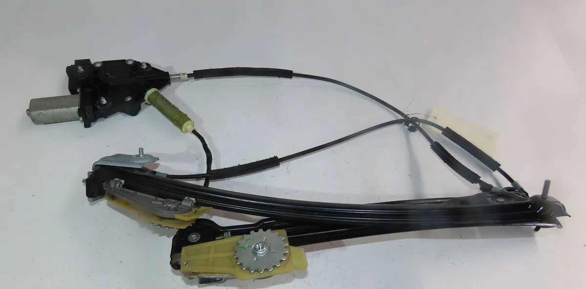 Mecanisme  moteur lève-glace avant droit Alfa romeo MITO (955_) 1.6 jtdm (955axc1b) (2008-2015) occasion