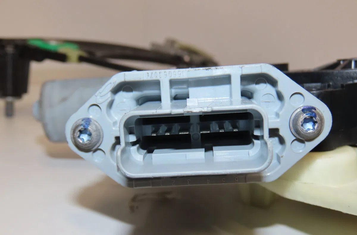 Mecanisme  moteur lève-glace avant droit Alpine A110 II 1.8 s (2019) occasion