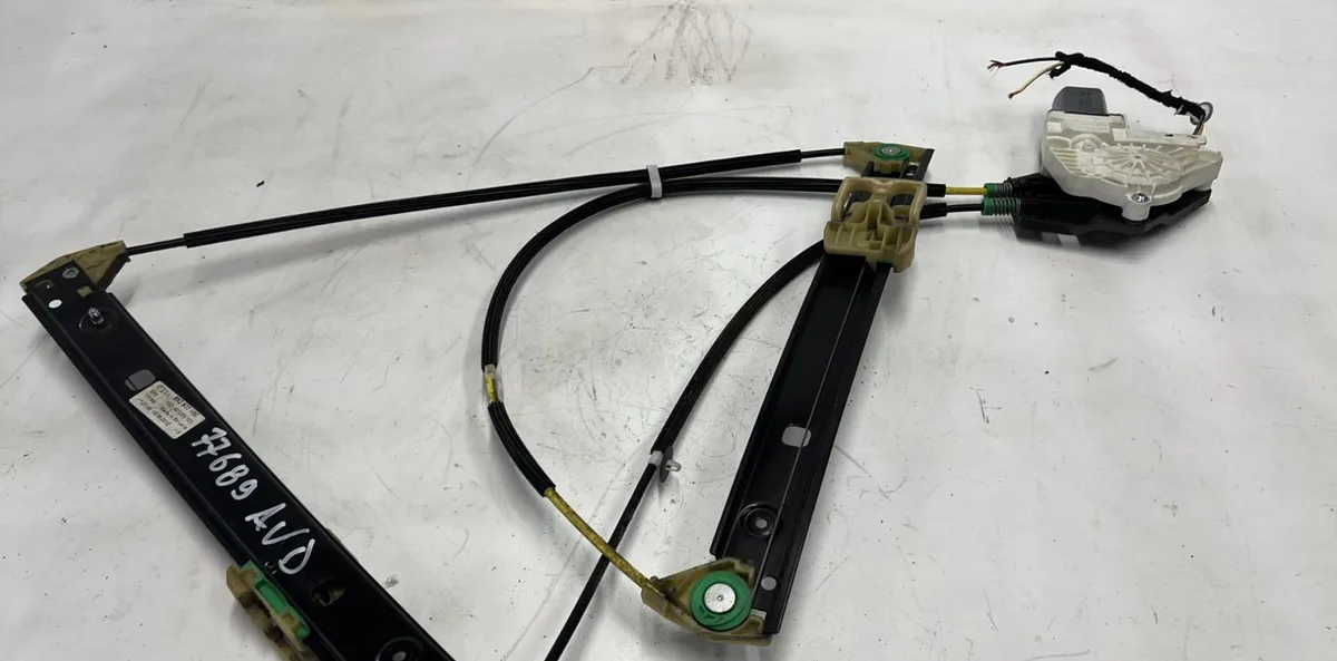 Mecanisme  moteur lève-glace avant droit AUDI A1 1 PHASE 1 occasion
