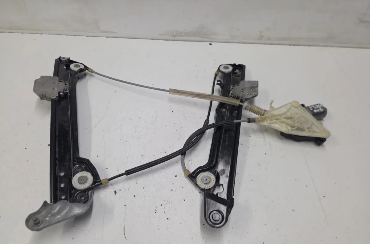 Mecanisme moteur lève-glace avant droit AUDI A3 3 CABRIO PHASE 2 occasion