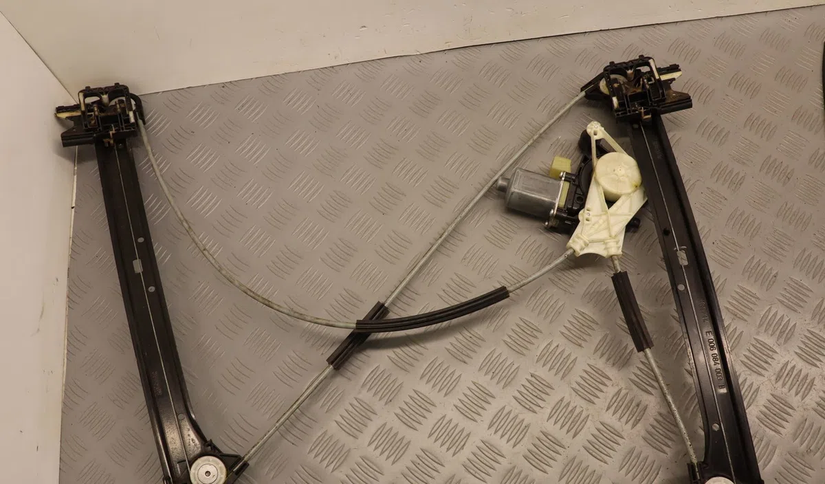 Mecanisme  moteur lève-glace avant droit Audi A3 (8V1, 8VK) 2.0 tdi quattro (2012-2017) occasion
