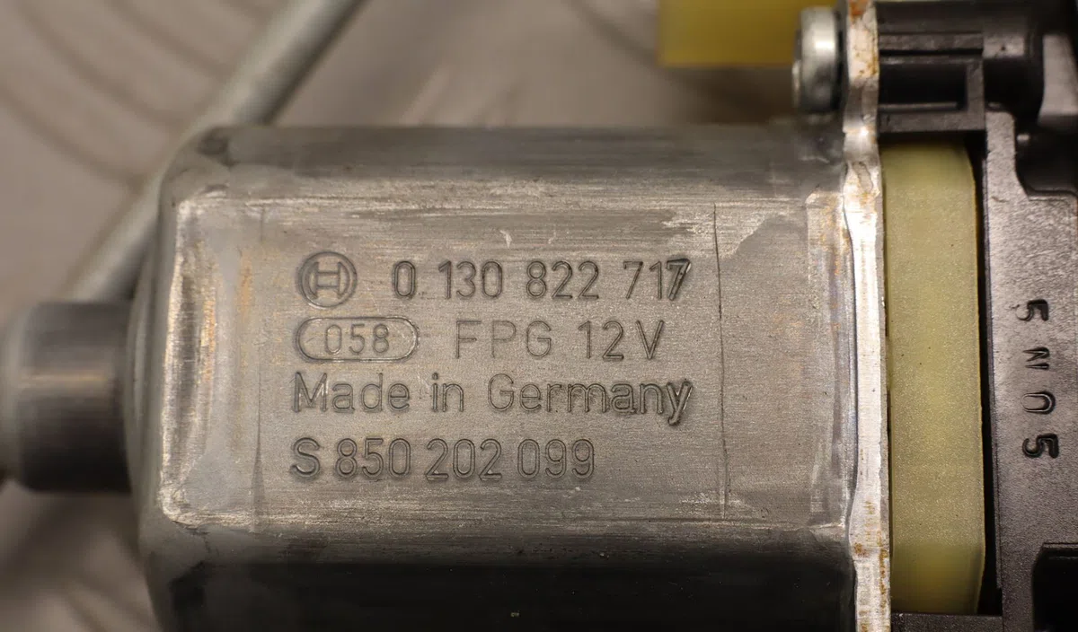 Mecanisme  moteur lève-glace avant droit Audi A3 (8V1, 8VK) 2.0 tdi quattro (2012-2017) occasion