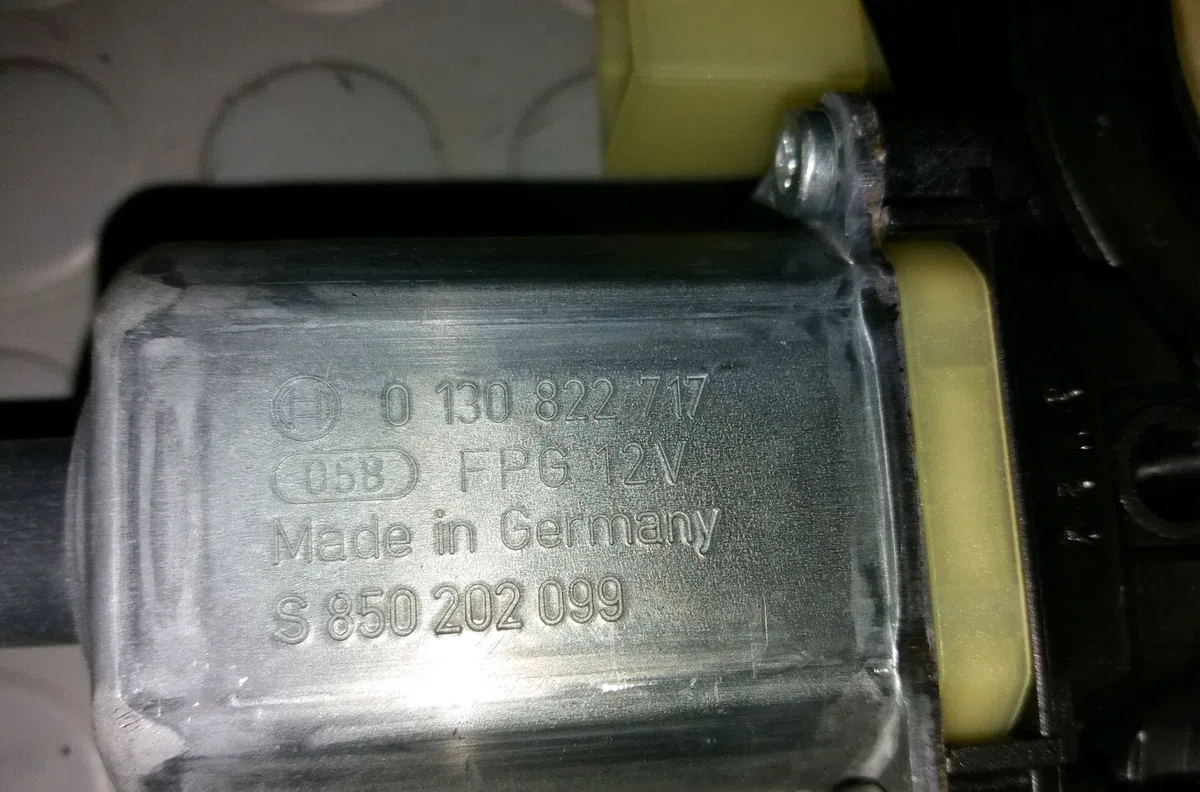 Mecanisme  moteur lève-glace avant droit Audi A3 (8V1, 8VK) S3 quattro (2013-2014) occasion