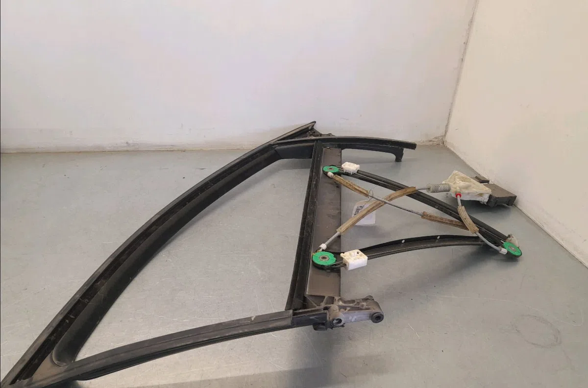 Mecanisme  moteur lève-glace avant droit Audi A3 Sportback (8PA) 2.0 tdi 16v (2004-2013) 5 portes occasion