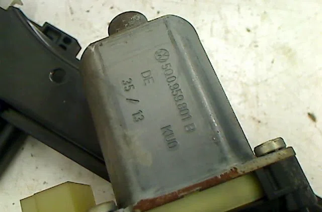 Mecanisme  moteur lève-glace avant droit Audi A3 Sportback (8VA, 8VF) 1.4 tfsi (2012-2020) occasion