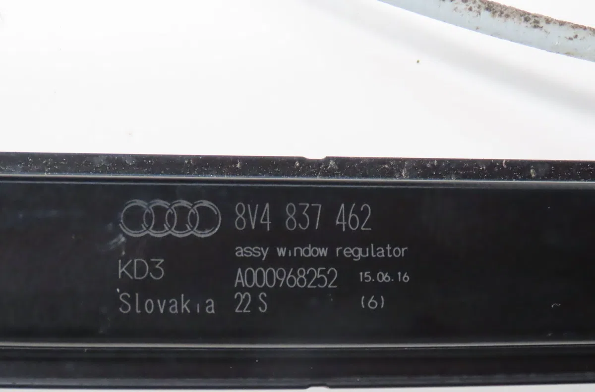 Mecanisme  moteur lève-glace avant droit Audi A3 Sportback (8VA, 8VF) 1.6 tdi (2012) occasion