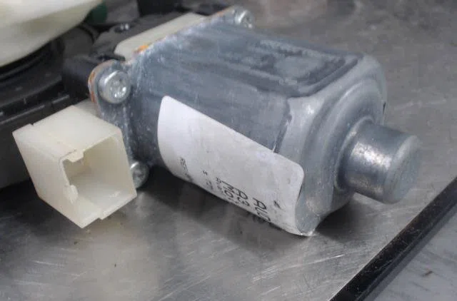 Mecanisme  moteur lève-glace avant droit Audi A3 Sportback (8VA, 8VF) 30 tfsi (2018-2020) occasion