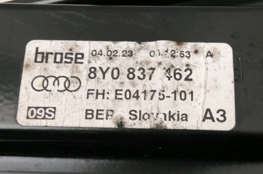 Mecanisme  moteur lève-glace avant droit Audi A3 Sportback (8YA) 35 tfsi mild hybrid (2020) occasion