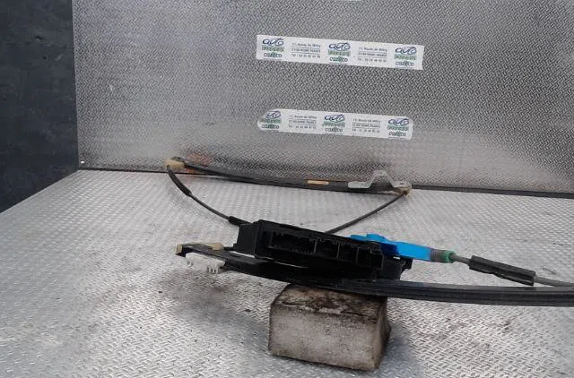 Mecanisme  moteur lève-glace avant droit AUDI A4 2  A4 2 PHASE 2 occasion