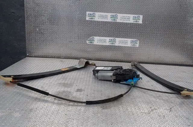 Mecanisme  moteur lève-glace avant droit AUDI A4 2  A4 2 PHASE 2 occasion