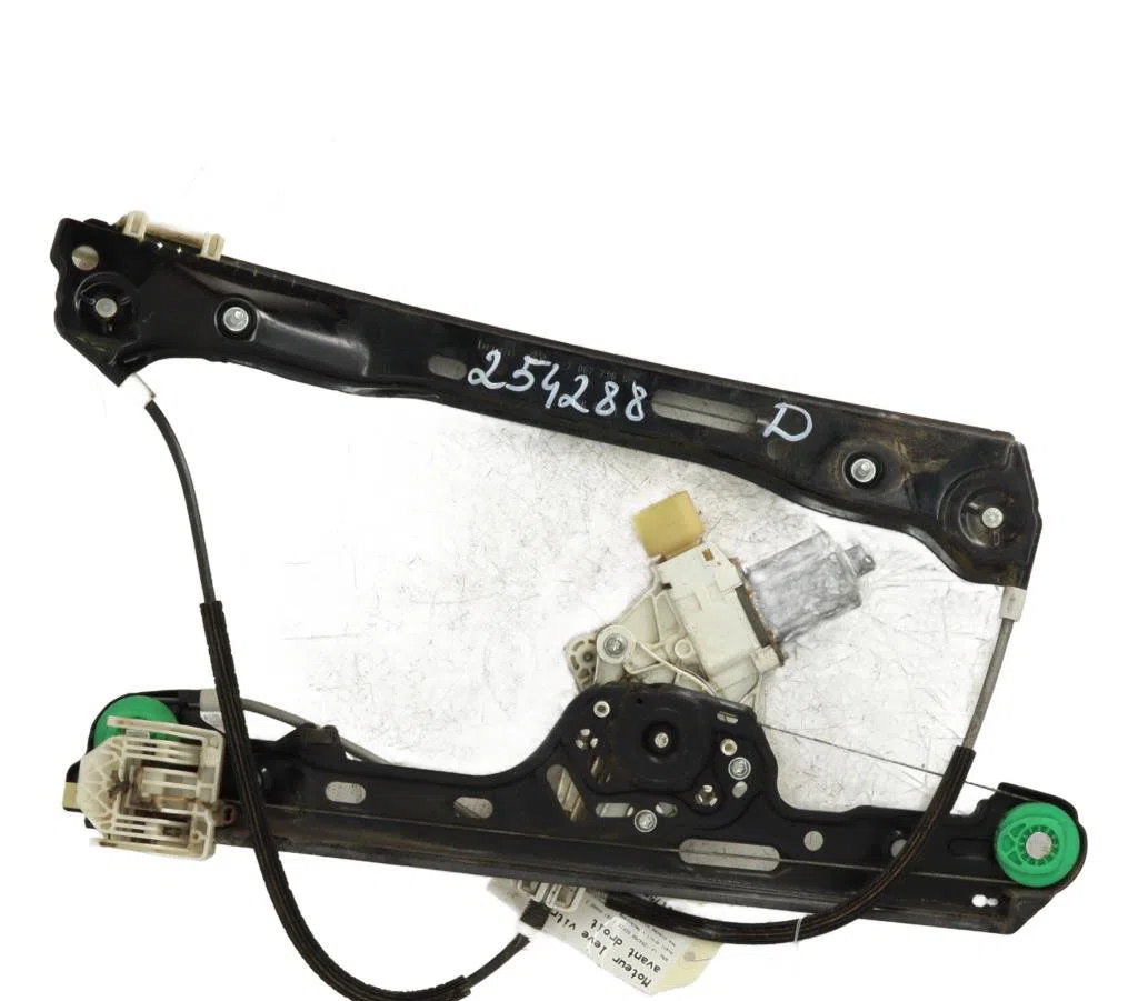 Mecanisme  moteur lève-glace avant droit Bmw 1 (E87) 120 d (2004-2011) occasion