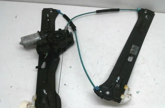Mecanisme  moteur lève-glace avant droit Bmw 1 (F20) 116 d (2012-2015) occasion