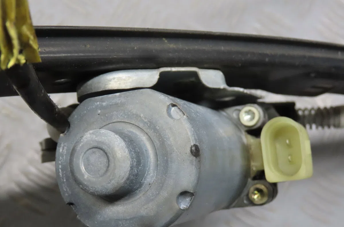 Mecanisme  moteur lève-glace avant droit Bmw 3 (E46) 330 d (1999-2005) 4 portes occasion