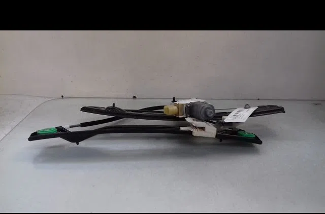 Mecanisme  moteur lève-glace avant droit Bmw 3 Touring (E91) 318 d (2005-2007) occasion