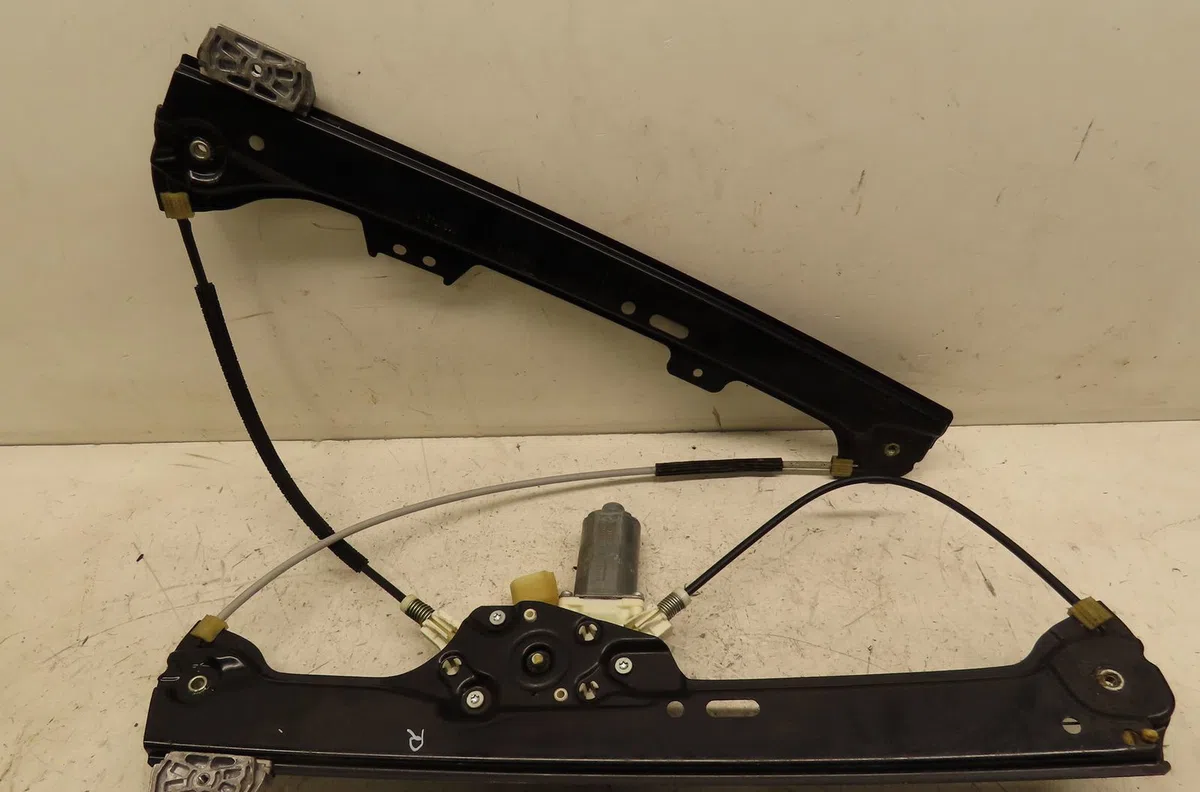 Mecanisme  moteur lève-glace avant droit Bmw 5 (E60) 530 i xdrive (2008-2009) occasion