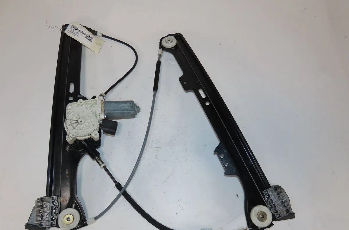 Mecanisme  moteur lève-glace avant droit Bmw 5 (E60) 530 xd (2005-2007) occasion