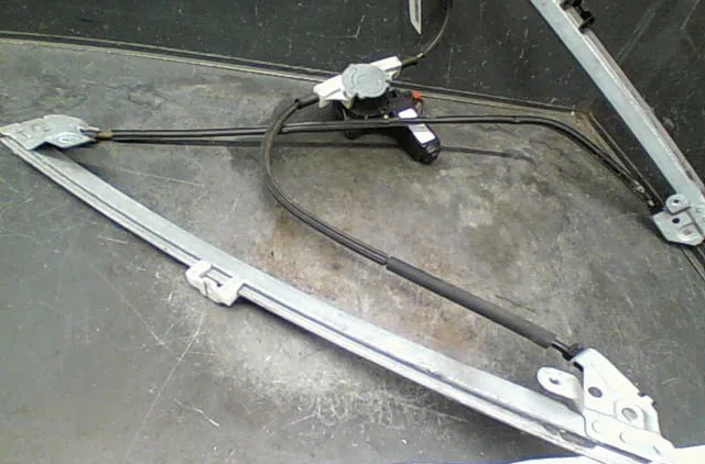 Mecanisme  moteur lève-glace avant droit Chrysler VOYAGER - GRAND VOYAGER III (GS_, NS_) 2.5 td (1995-2001) occasion