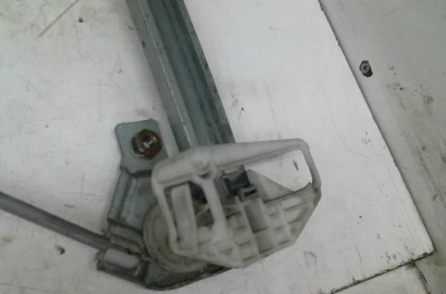 Mecanisme  moteur lève-glace avant droit Citroën BERLINGO - BERLINGO FIRST Monospace (MF_, GJK_, GFK_) 2.0 hdi 90 (mfrhy