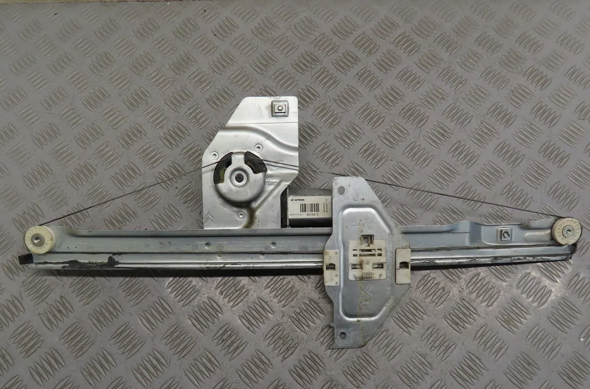 Mecanisme  moteur lève-glace avant droit Citroen BERLINGO Camionnette-Monospace (B9) 1.6 hdi - bluehdi 75 (2010) 4 porte