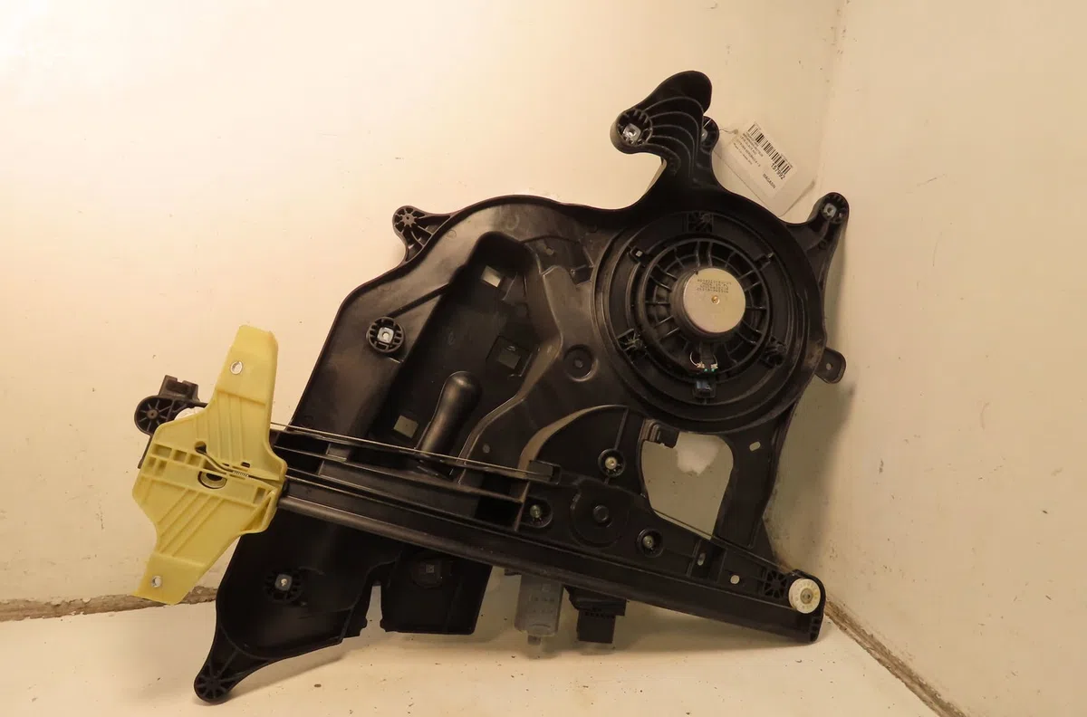 Mecanisme  moteur lève-glace avant droit Citroën BERLINGO (ER_, EC_) 1.2 puretech 110 (2018) occasion