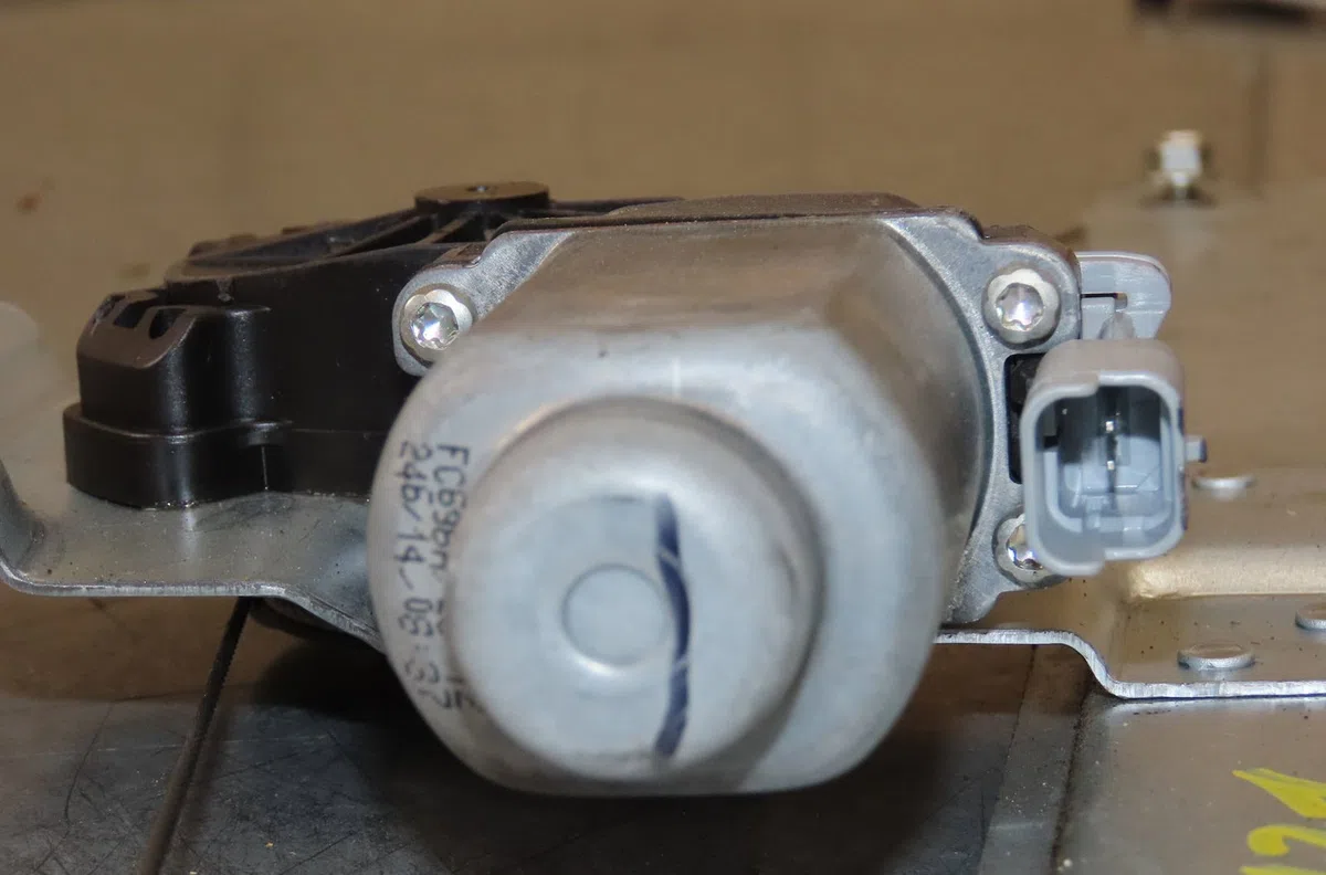 Mecanisme  moteur lève-glace avant droit Citroën BERLINGO MULTISPACE (B9) 1.6 hdi 90 (2010) occasion