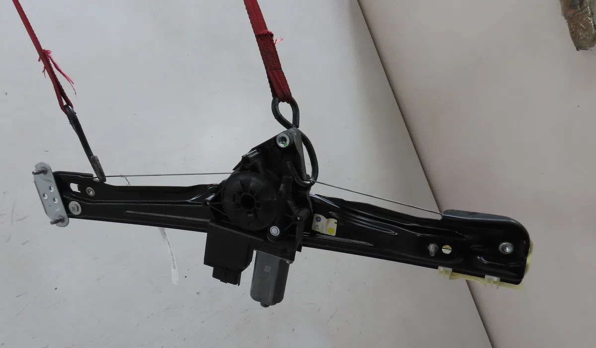 Mecanisme + moteur lève-glace avant droit CITROEN C3 AIRCR. 2018 occasion