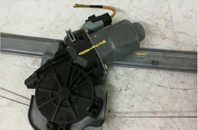 Mecanisme  moteur lève-glace avant droit CITROEN C3 I Phase 2 10-2005--12-2010 1.4 HDi 70ch occasion