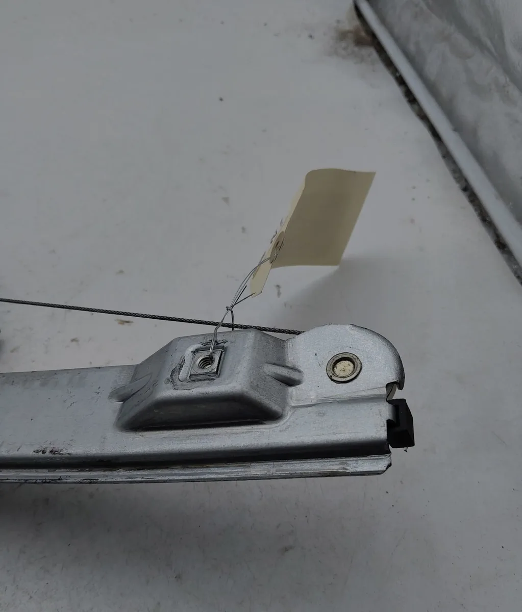 Mecanisme moteur lève-glace avant droit CITROEN C3 II occasion