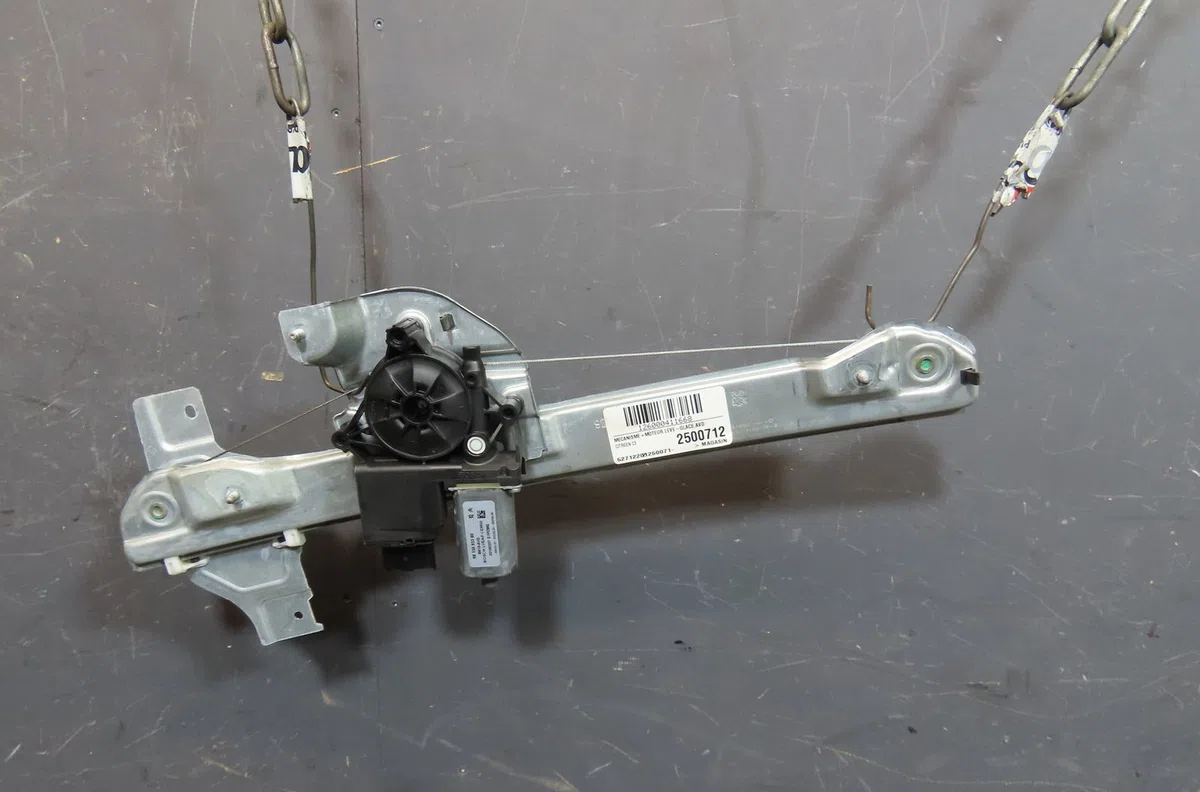 Mecanisme  moteur lève-glace avant droit Citroen C3 III (SX) 1.2 thp 110 (2016) occasion