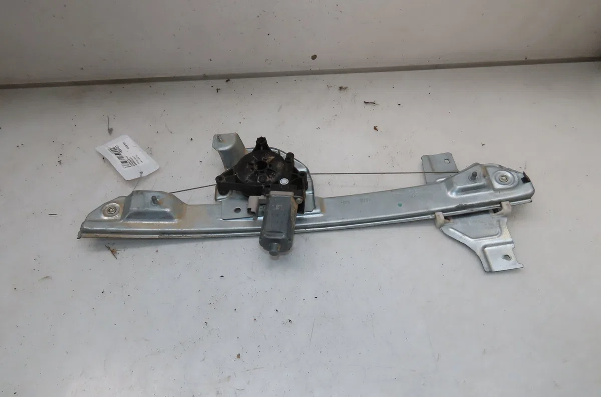 Mecanisme  moteur lève-glace avant droit Citroën C3 III (SX) 1.2 vti 82 (2016) occasion