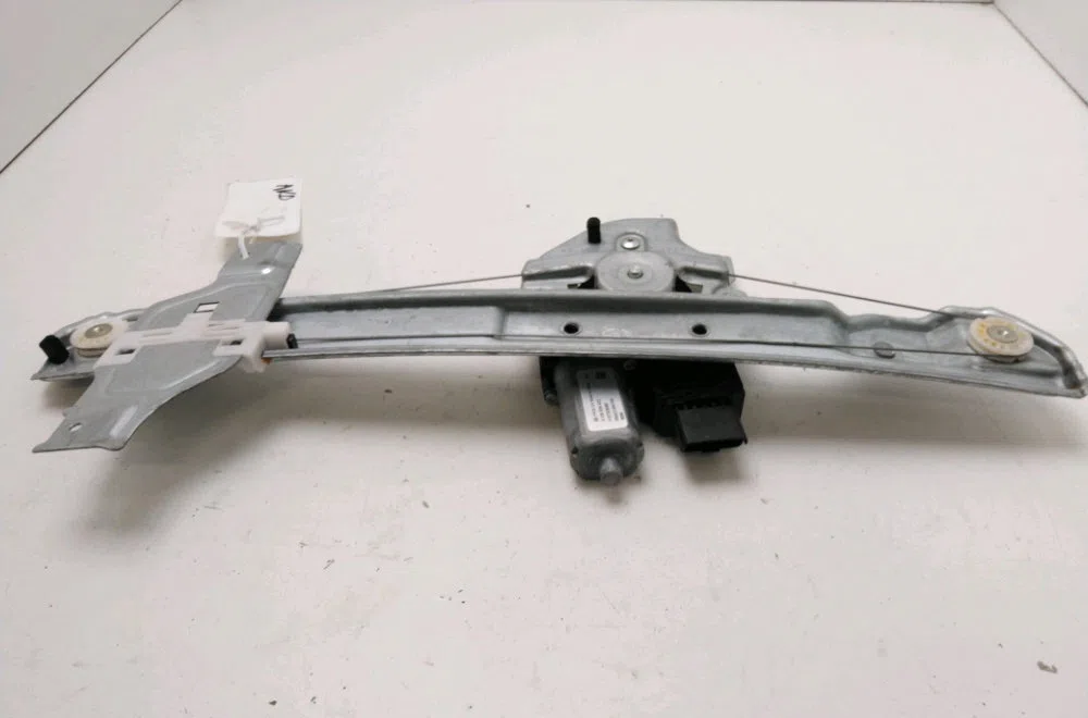 Mecanisme  moteur lève-glace avant droit Citroen C3 III (SX) 1.5 bluehdi 100 (sxyhyp, sxyhtu) (2018) occasion