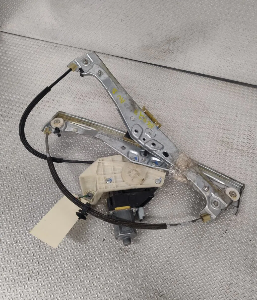 Mecanisme  moteur lève-glace avant droit Citroen C4 CACTUS 1.2 vti 75 - puretech 75 (2014) occasion