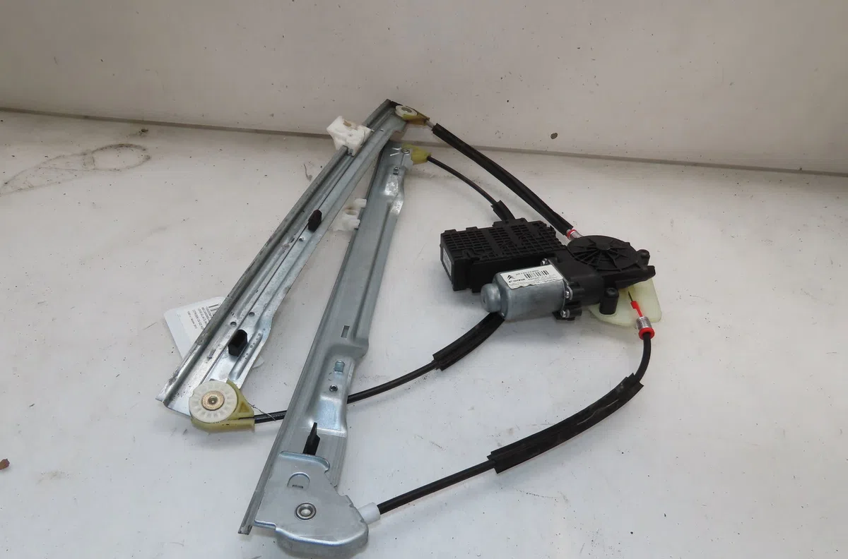 Mecanisme  moteur lève-glace avant droit Citroën C4 GRAND PICASSO I (UA_) 1.6 hdi 110 (2010-2013) occasion