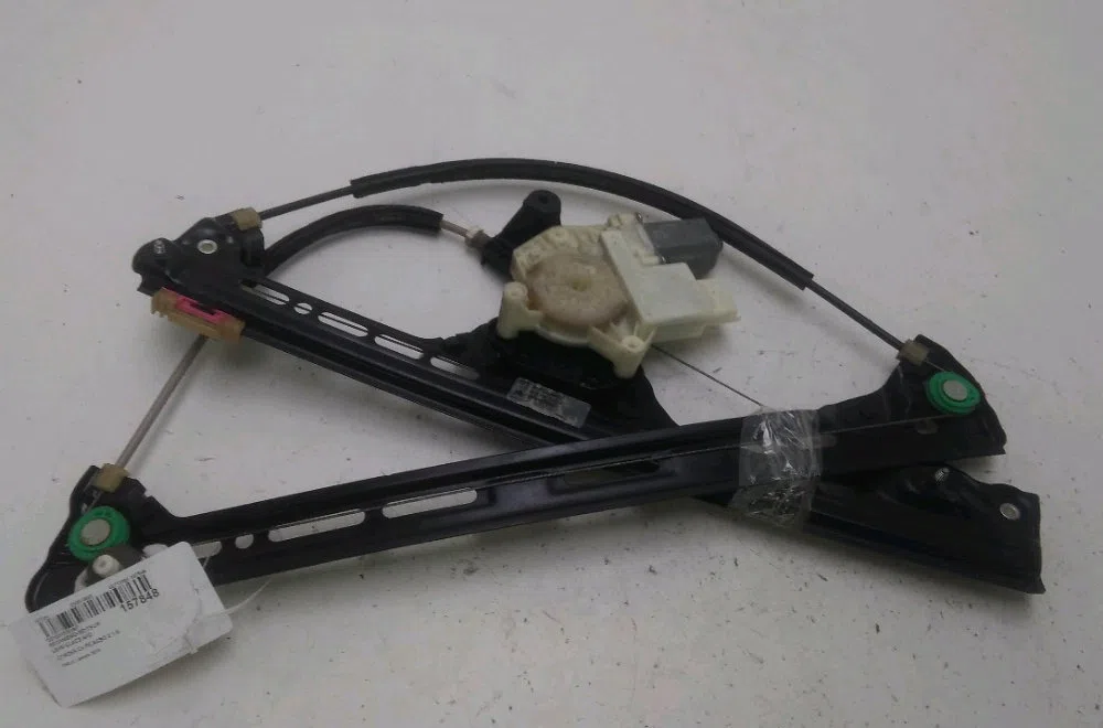 Mecanisme  moteur lève-glace avant droit Citroen C4 PICASSO II 1.6 bluehdi 120 (2014) occasion