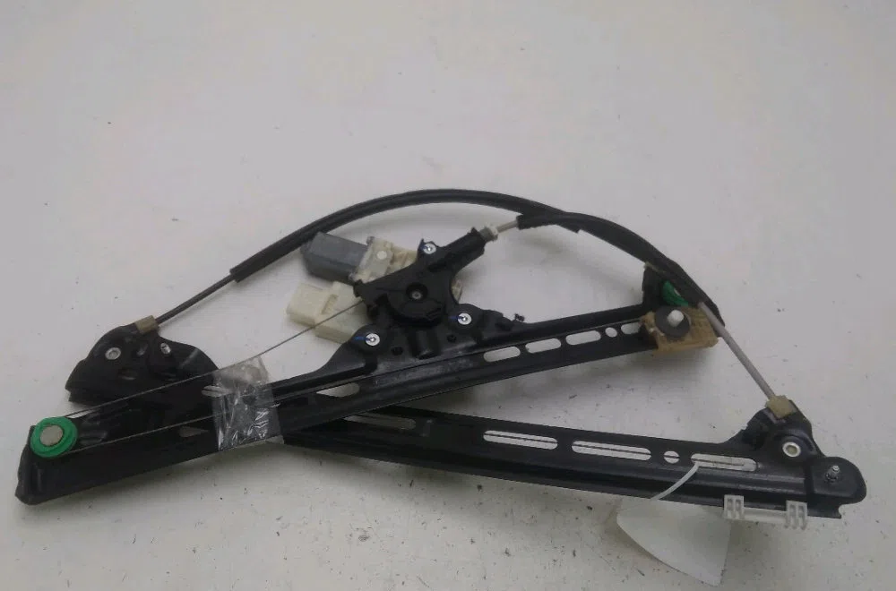 Mecanisme  moteur lève-glace avant droit Citroen C4 PICASSO II 1.6 bluehdi 120 (2014) occasion