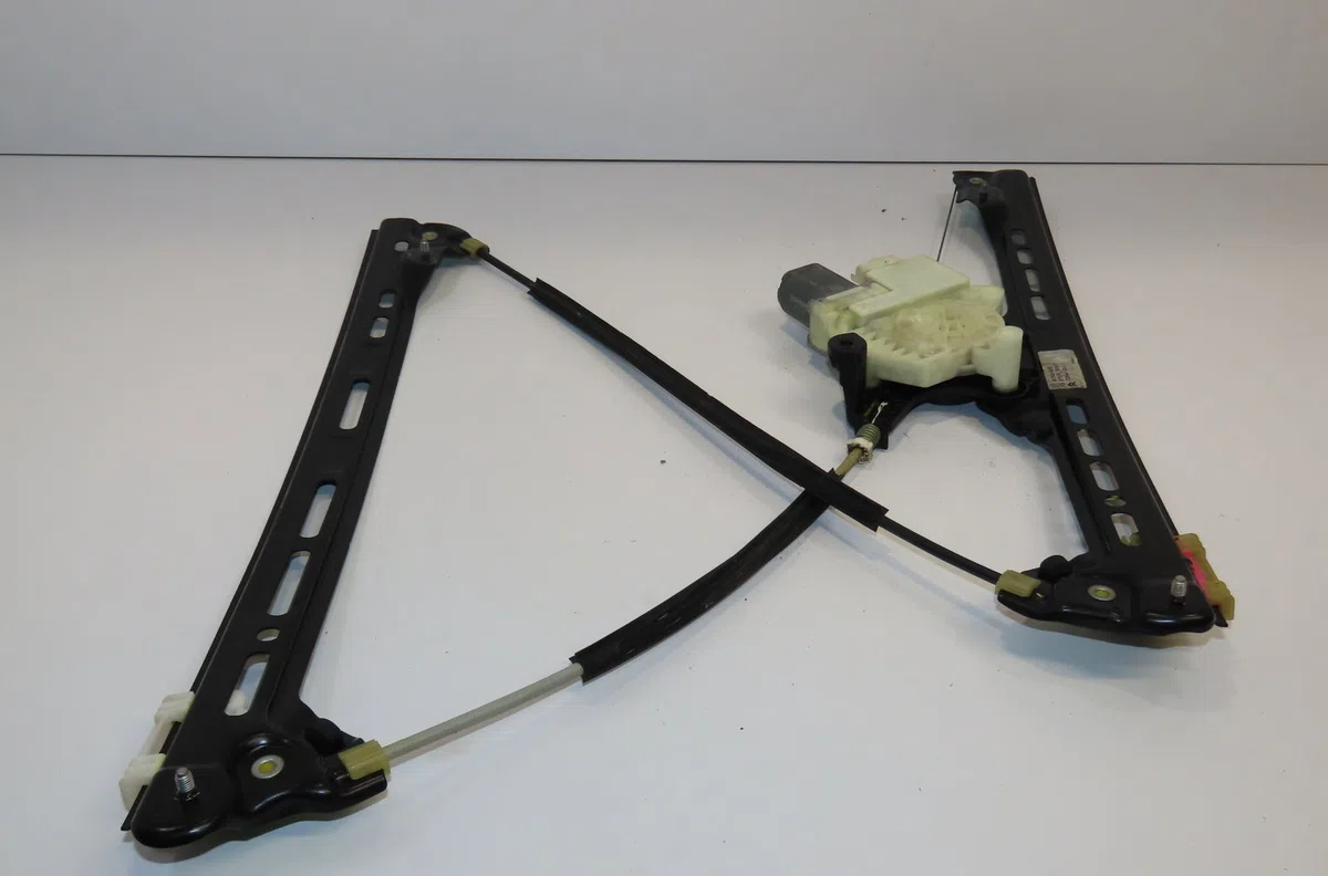 Mecanisme  moteur lève-glace avant droit Citroen C4 PICASSO II 2.0 bluehdi 150 (2013) occasion