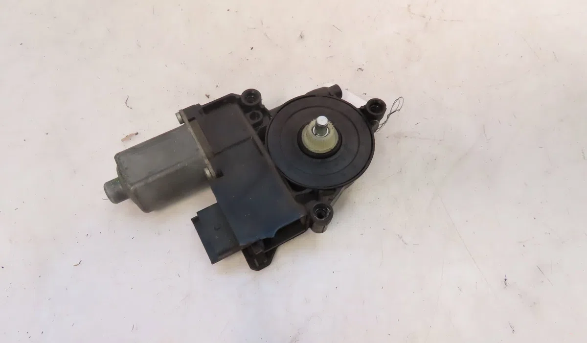 Mecanisme  moteur lève-glace avant droit Citroën C5 III Break (RW_) 2.0 hdi 140 (2009) 5 portes occasion