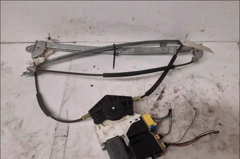 Mecanisme  moteur lève-glace avant droit CITROEN C8 occasion