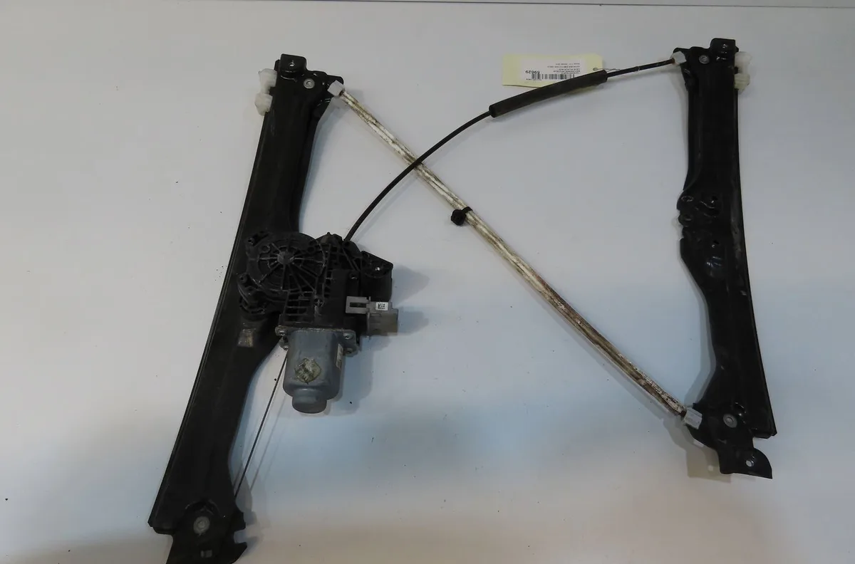 Mecanisme moteur lève-glace avant droit Citroen DS5 2.0 hdi 165 (2011-2015) 5 portes occasion