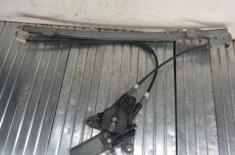 Mecanisme  moteur lève-glace avant droit CITROEN EVASION PHASE 1 occasion