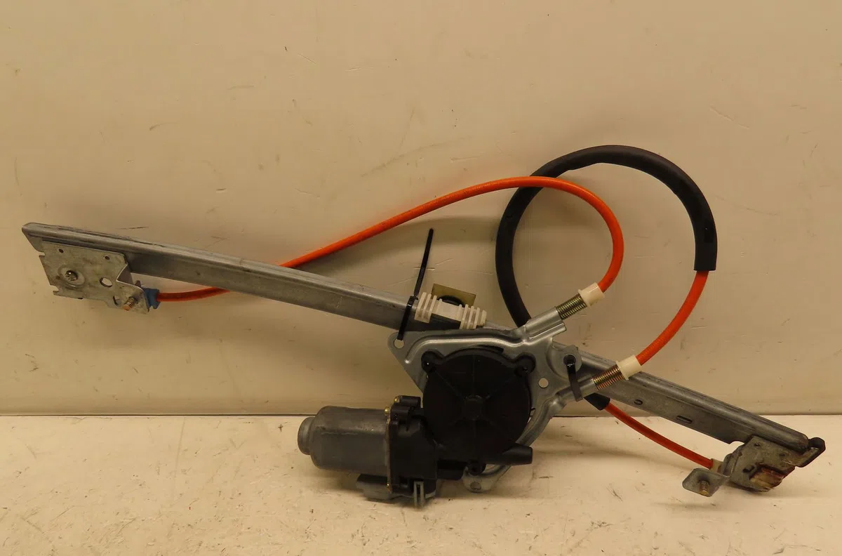 Mecanisme  moteur lève-glace avant droit Citroen SAXO (S0, S1) 1.4 vts (1996-2003) occasion