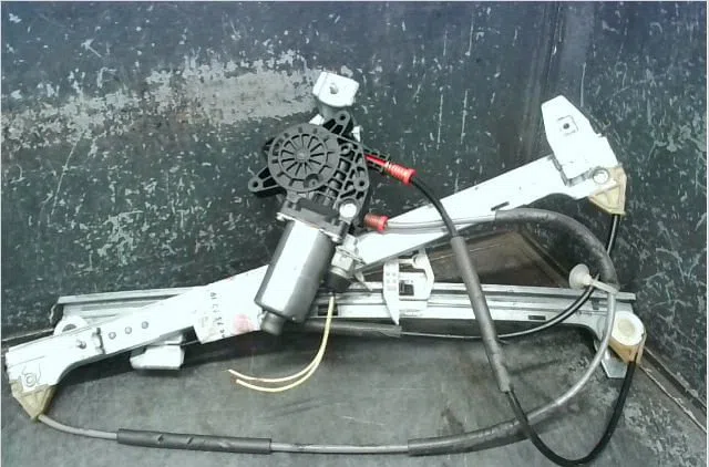 Mecanisme  moteur lève-glace avant droit Citroën XSARA (N1) 1.9 td (1997-2000) occasion