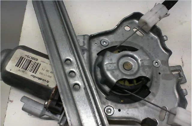 Mecanisme  moteur lève-glace avant droit CITROEN XSARA Phase 2 09-2000--12-2005 occasion