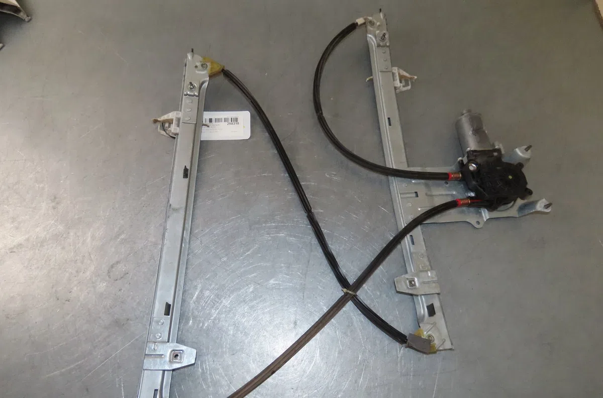 Mecanisme  moteur lève-glace avant droit CITROEN XSARA PICASSO  2.0 HDi 90ch occasion