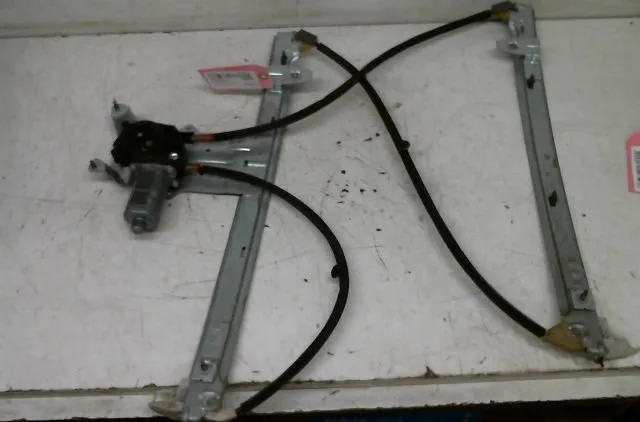 Mecanisme moteur lève-glace avant droit Citroen XSARA PICASSO (N68) 1.6 16v (2005-2011) occasion